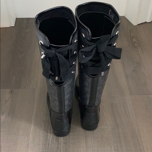 COACH RAIN BOOTS BLACK - Picture 2 of 6